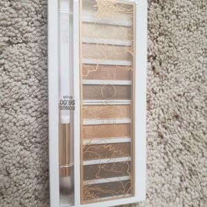 Brand new Flower Beauty Eyeshadow Palette
